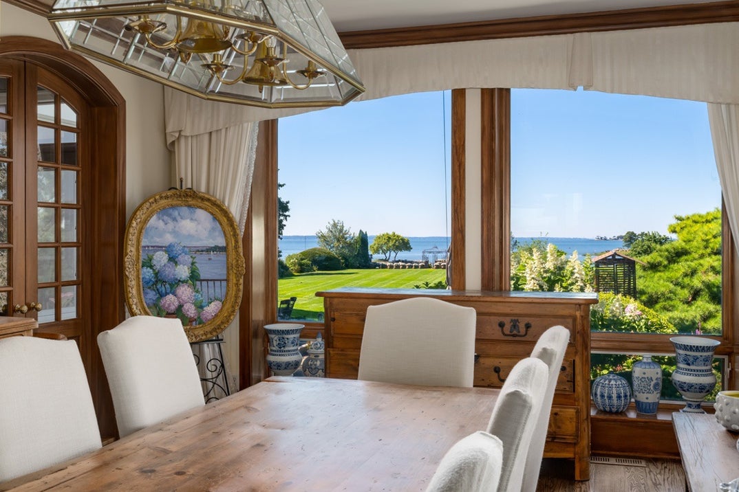 Kathie Lee Gifford Lists Connecticut Home 1