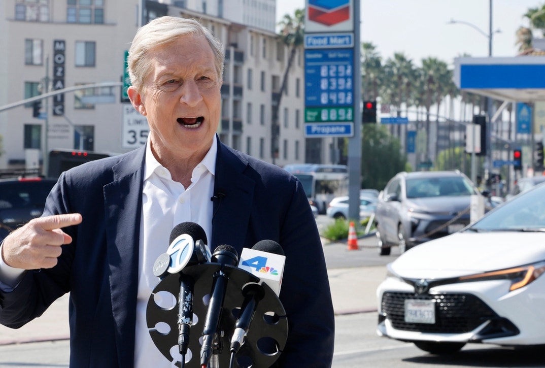 Tom Steyer Campaigning 2