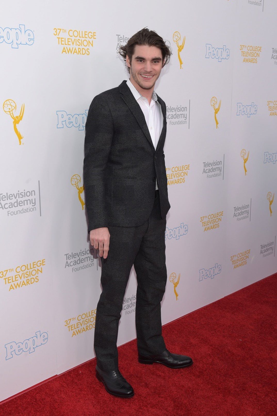 RJ Mitte Remembering 6
