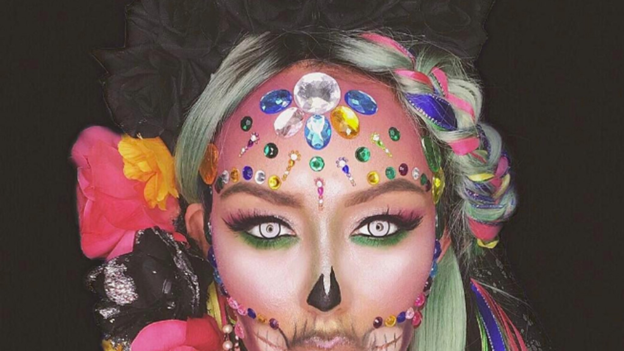 Aubrey O’Day’s Insane Halloween Face Paint