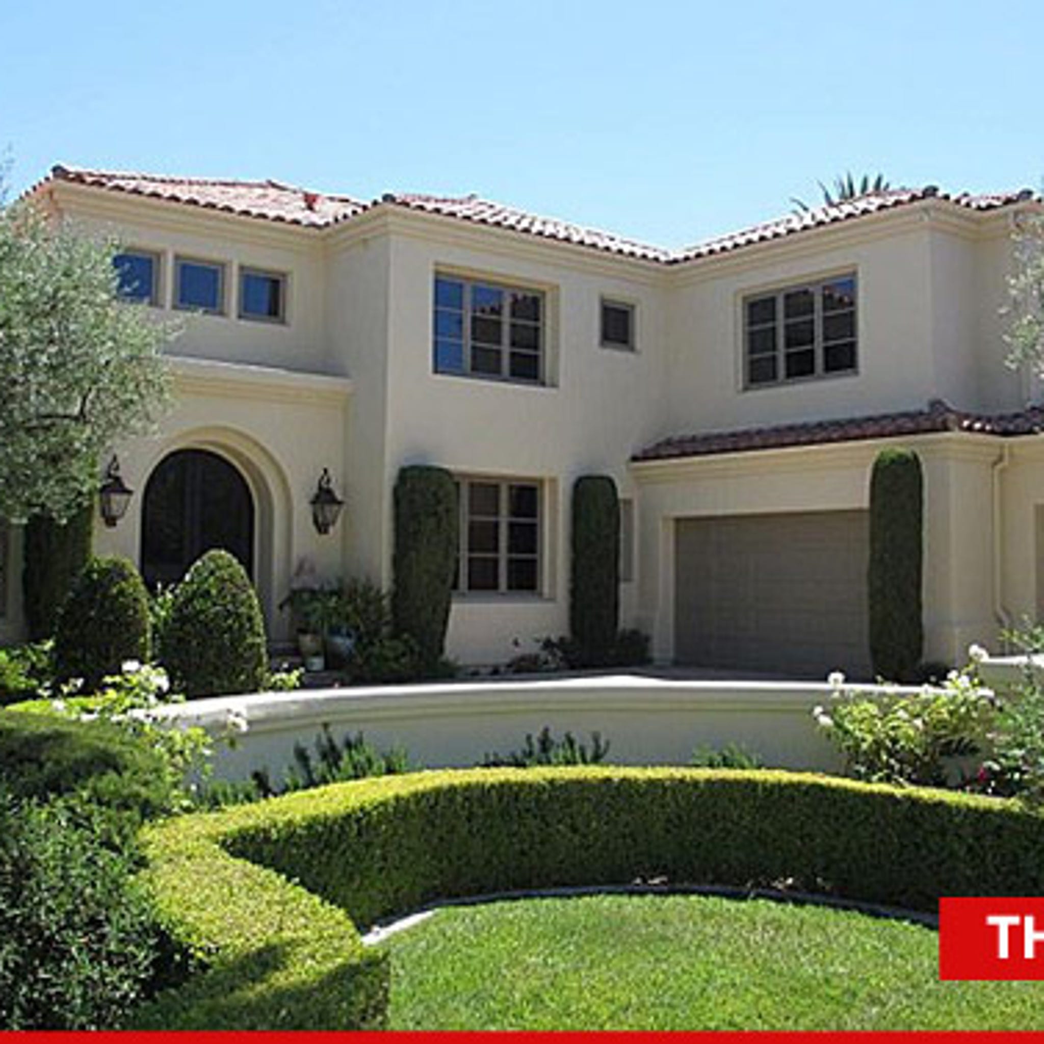 Kobe Bryant S Wife Vanessa Sells Mansion For 3 2 Mil