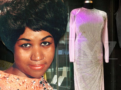 0816-aretha-franklin-rock-and-roll-hall-of-fame-photos-primary-2