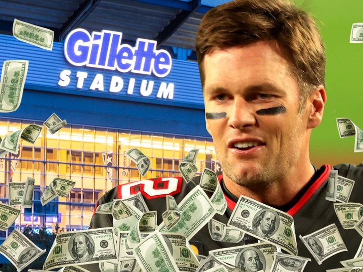 Time Is Running Out To See Tom Brady Play In Person, And Ticket Prices Are  Bonkers