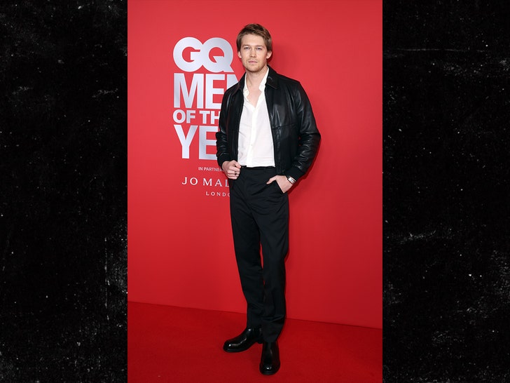 joe alwyn getty 1