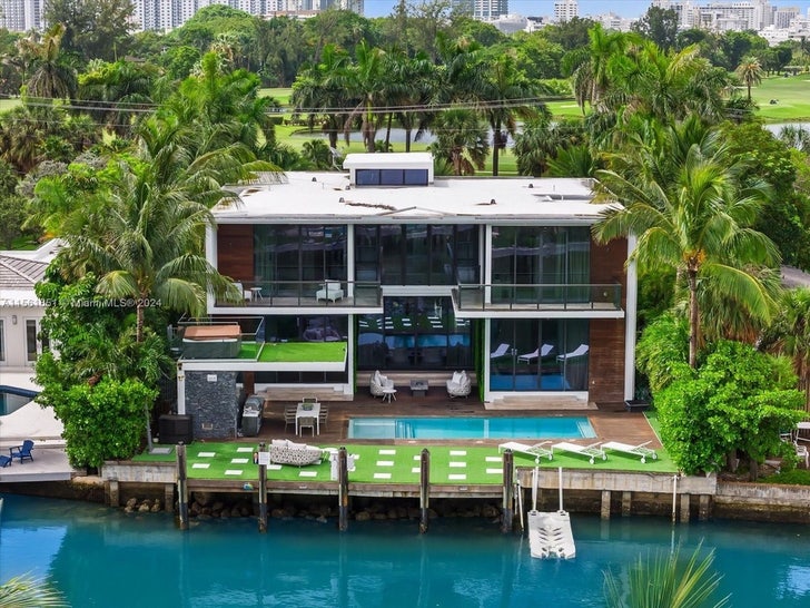 Sam Logan Miami Beach House Photos 1