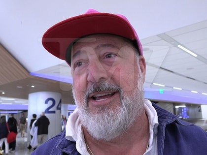andrew-zimmern-primary-05-22-2025