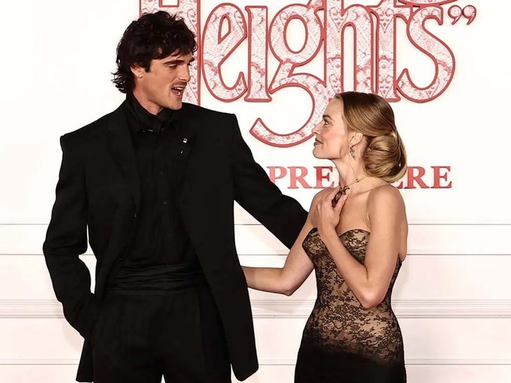 0129-Jacob-Elordi-Margot-Robbie-Wuthering-SUB