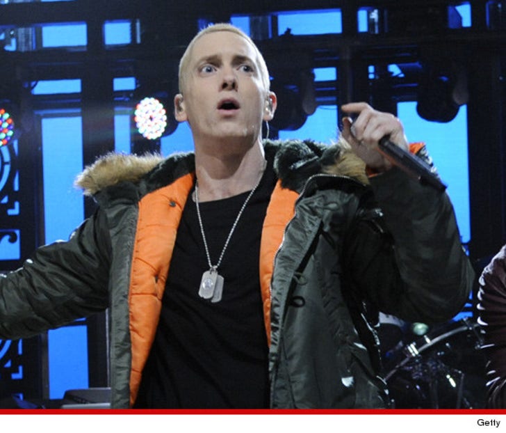 Eminem -- I Was NOT Lip-Syncing But :: 1104-eminem-getty-snl-3