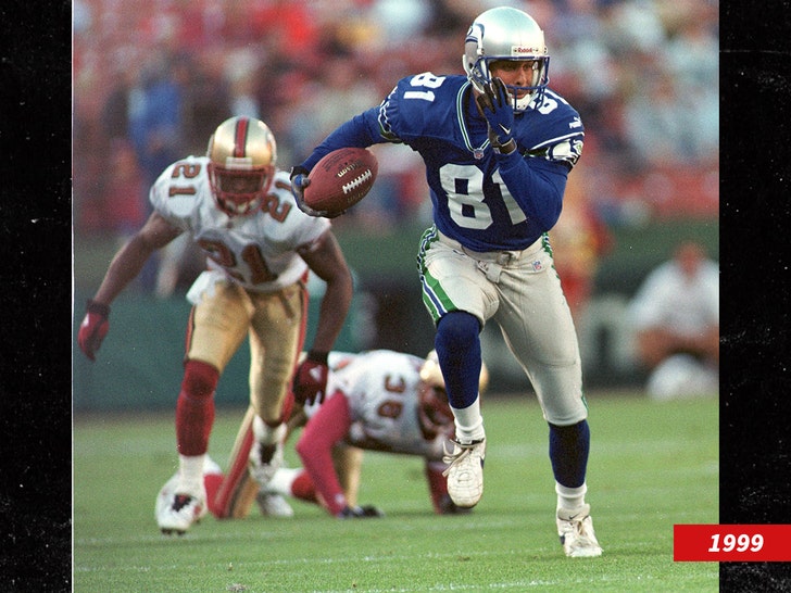 Former Indianapolis Colts Receiver Sean Dawkins dead at 52 - Indianapolis  Recorder