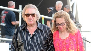 Don McLean -- Wife Says He Went Helter Skelter On Me