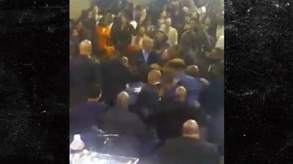 010316_funeral_fight_kal