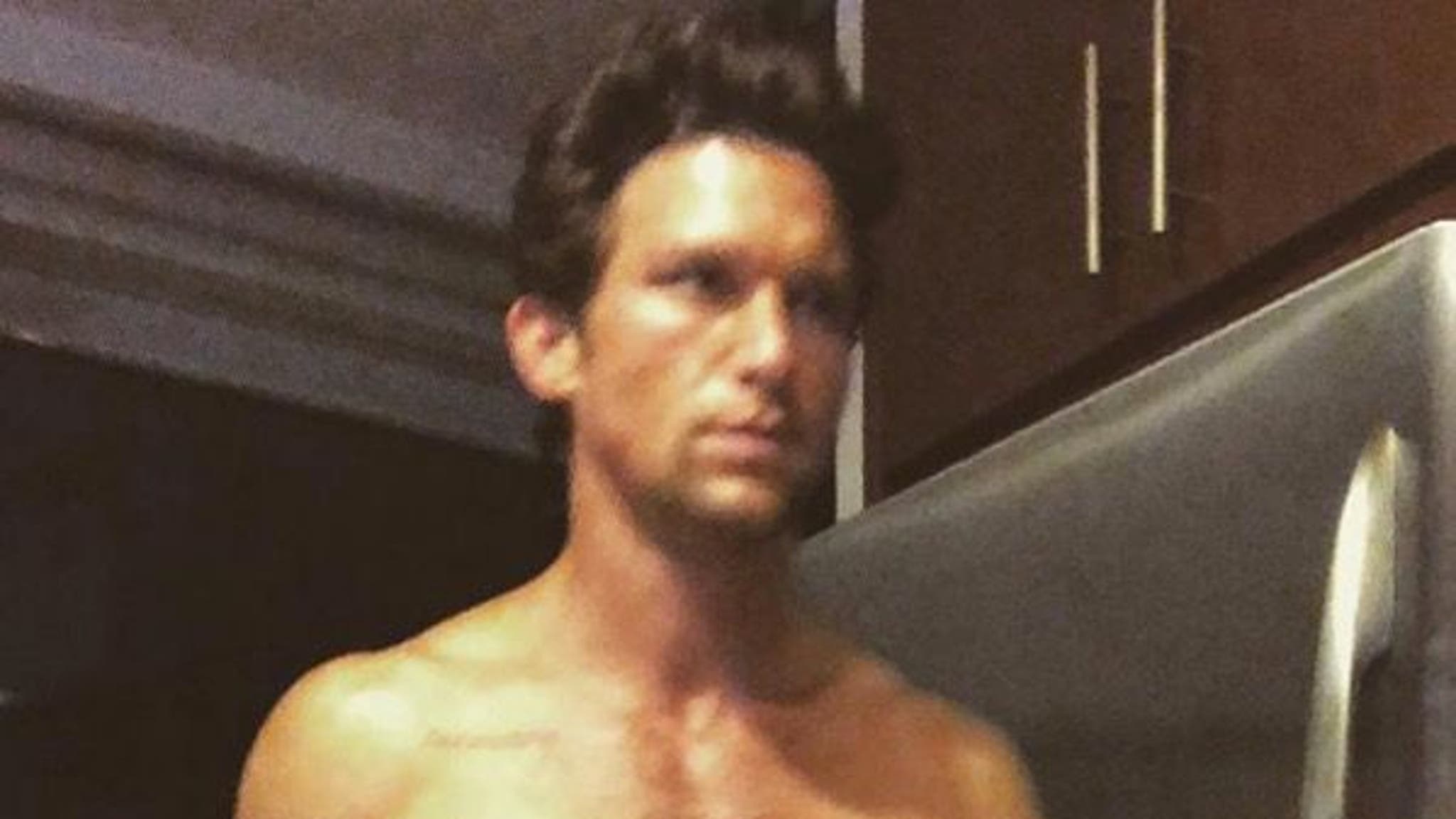 Daren Kagasoff's Shirtless Shots