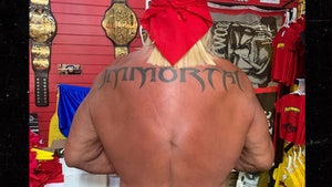 Hulk Hogan Shows Back Scars After 10th Surgery, I'm Still Huge!
