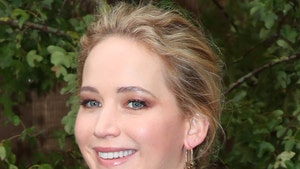 Jennifer Lawrence is Pregnant, Expecting First Baby with Husband Cooke Maroney