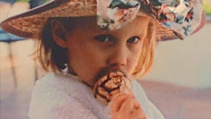 0930-Claire-Holt-Cute-Kids-hero