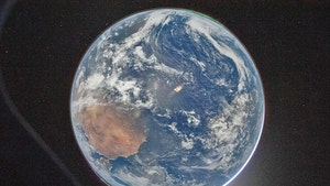 earth nasa artemis 2 2