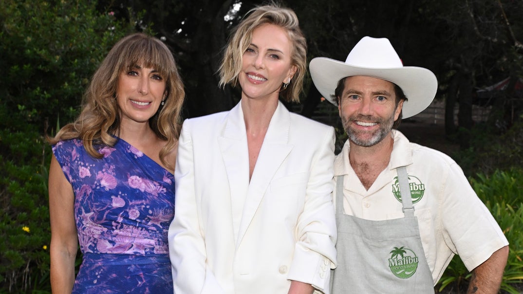 0921-Malibu-Food-&-Wine-Charlize-Theron-PRIMARY