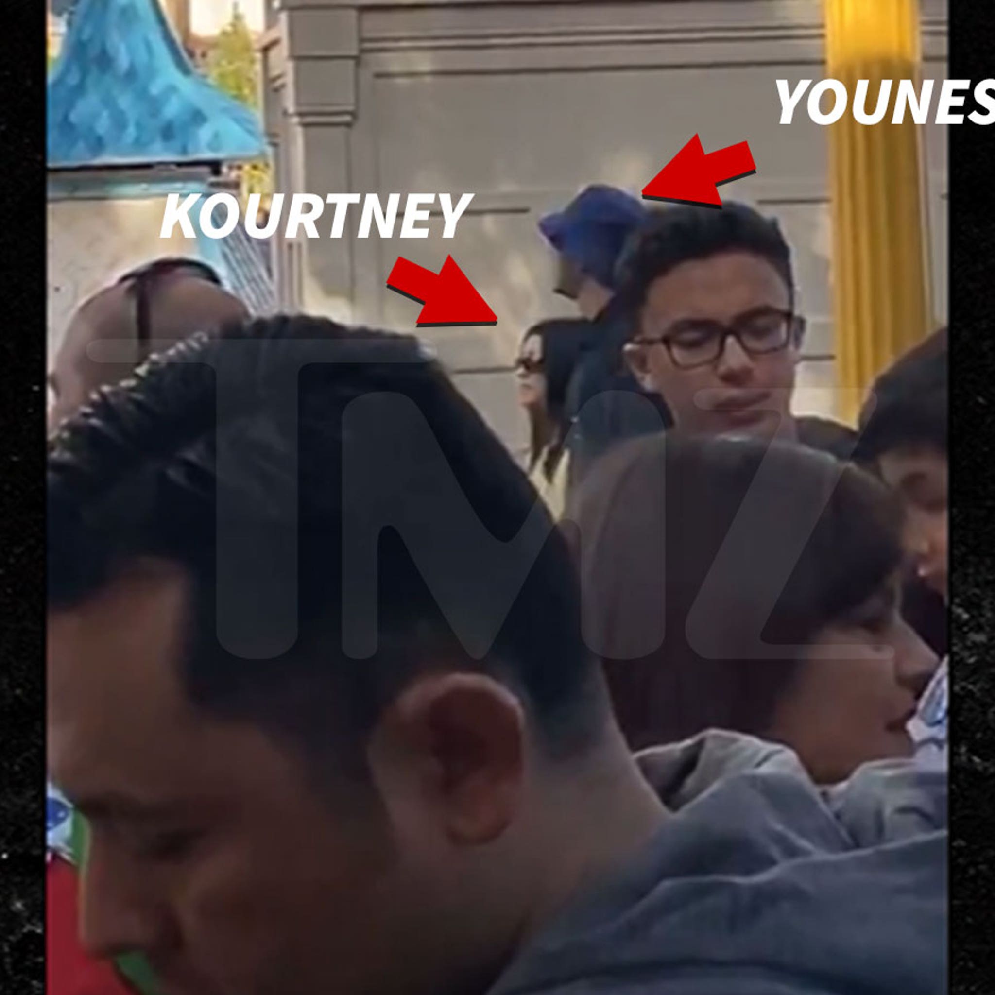 Kourtney Kardashian Younes Bendjima Cozy Up At Disneyland