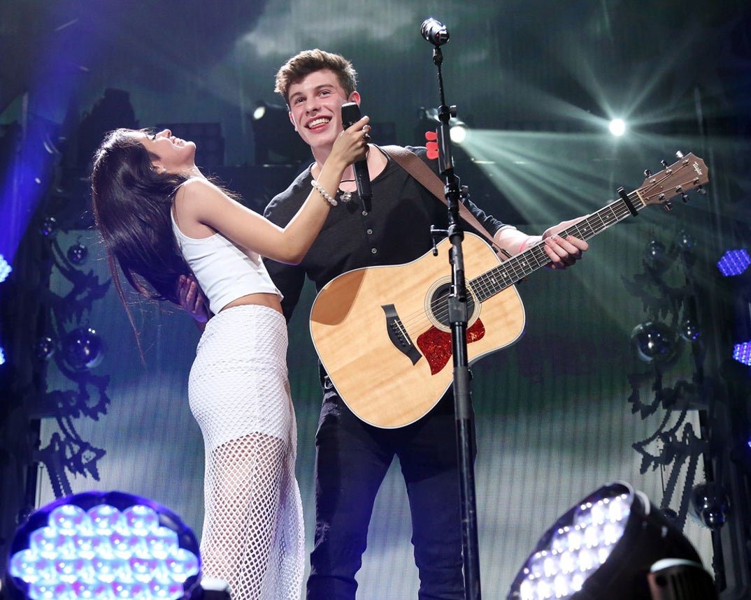 shawn-mendes-camilla-cabello-together9