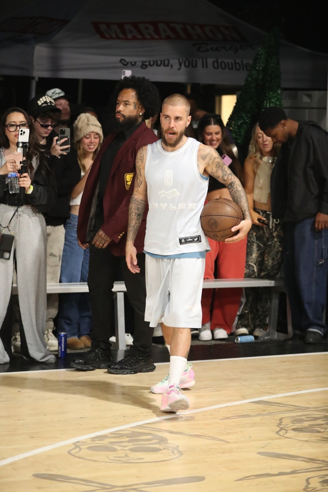 Justin-Bieber-Team-SKYLRK- 0