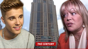 Justin Bieber to Candy Spelling -- I'm Movin' Your Way ... Can I Use Your Pool?