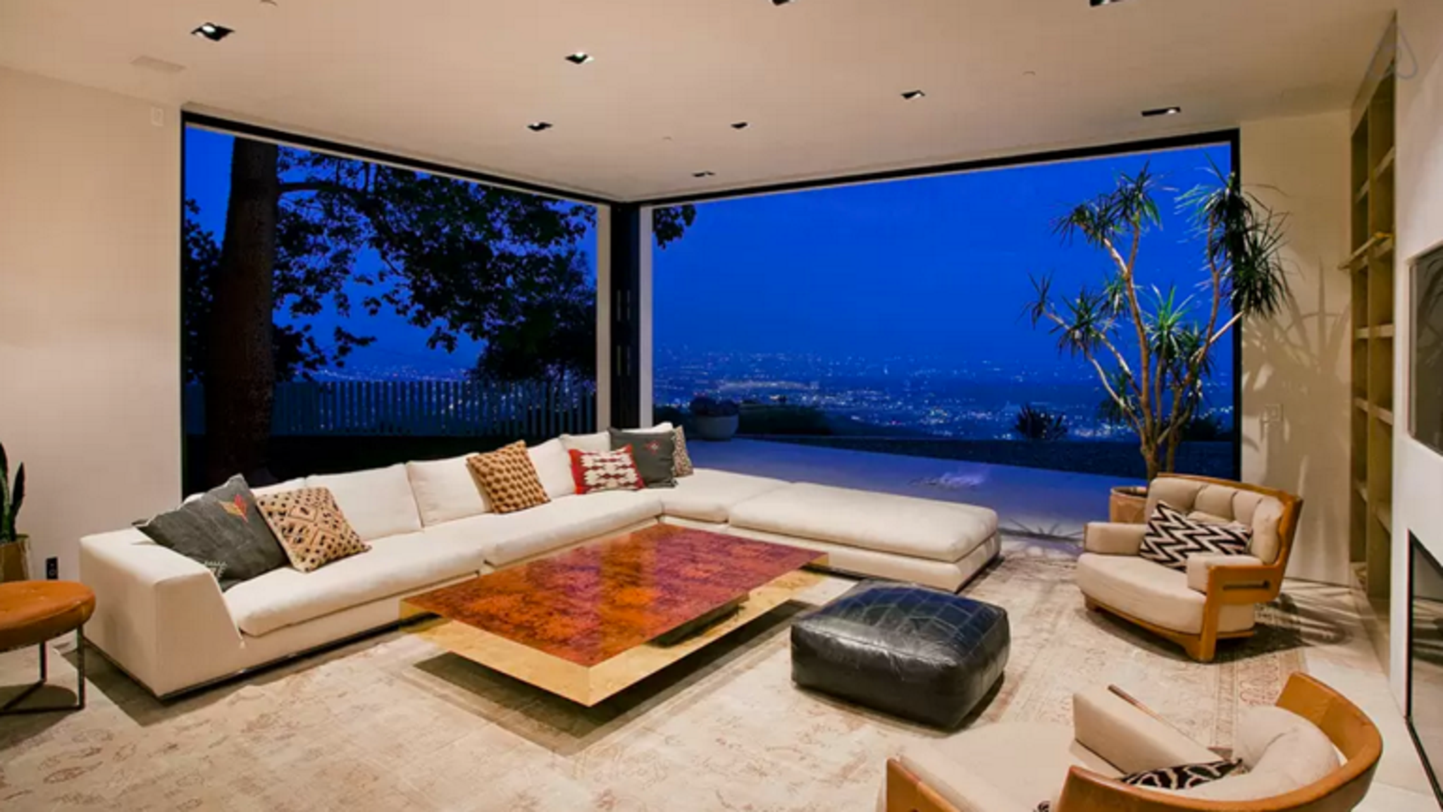 Joe Jonas' Hollywood Hills Rental House