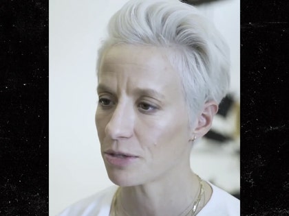 0625-megan-rapinoe-twitter-emagazine