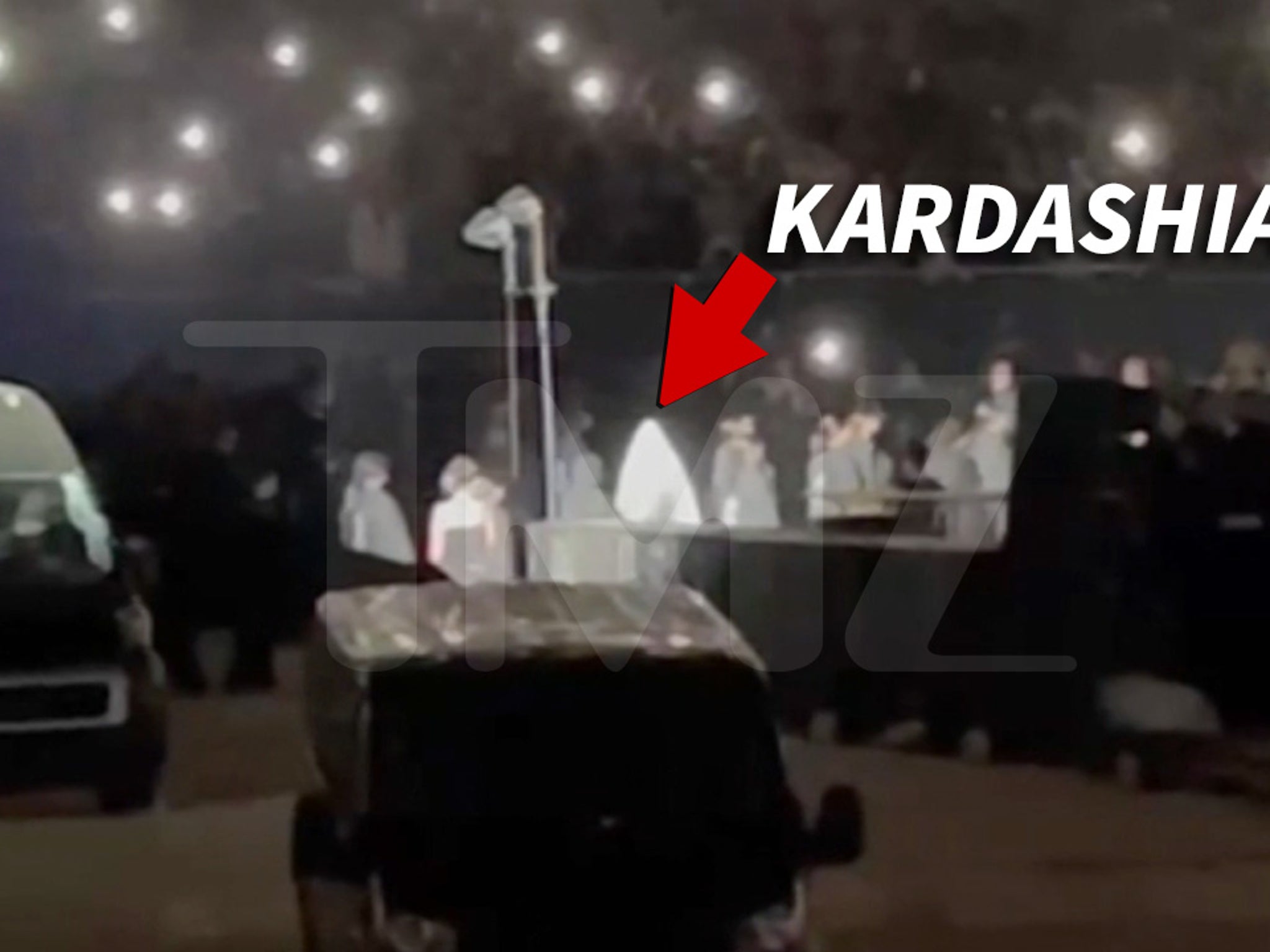 Kim Kardashian Wears Wedding Dress Joins Kanye At Donda Event