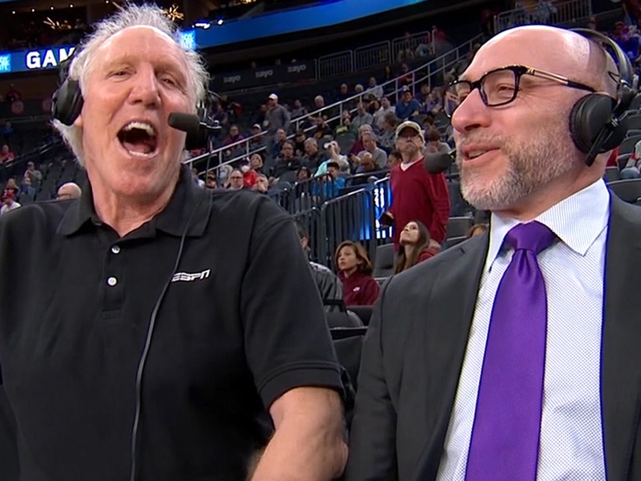 Bill Walton changed his T-shirt in the middle of an ESPN broadcast