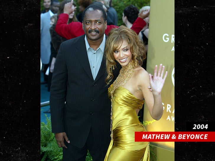 Mathew Knowles Beyonce Sub Getty Name Swipe