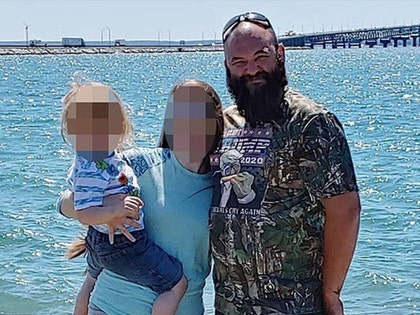 Thomas Jacob Sanford shooter facebook 1