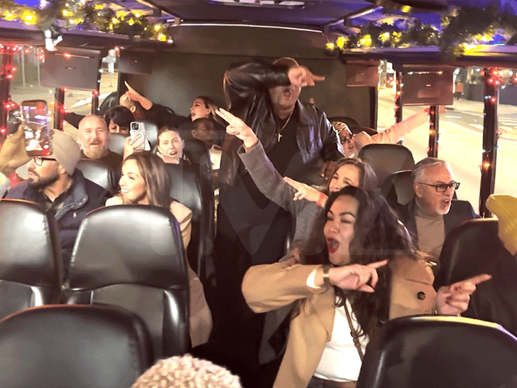 122925_tmz_after_dark_primary_dancing