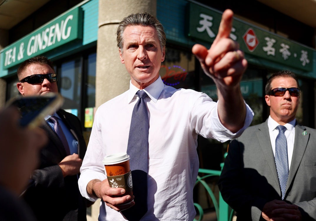 Governor Gavin Newsom Photos 16