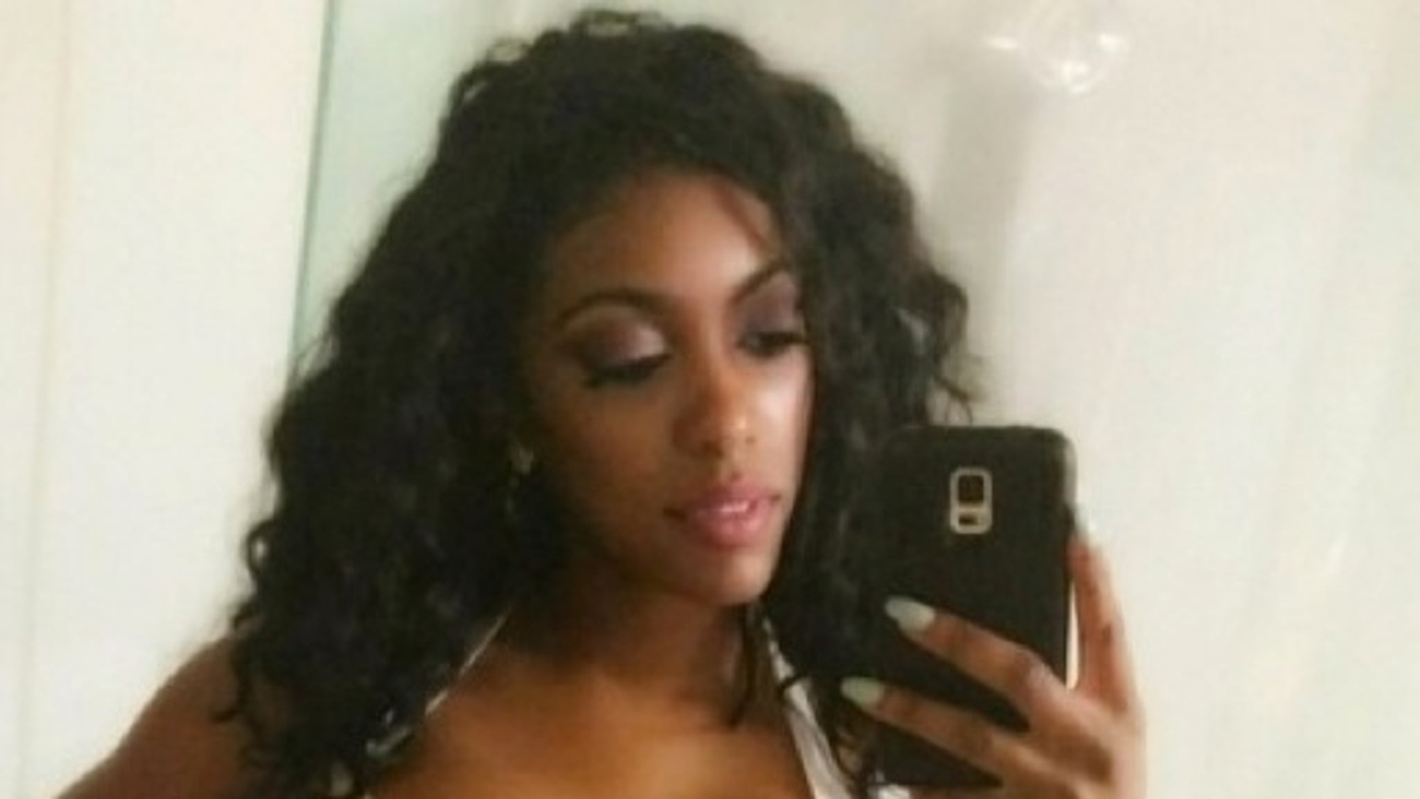 Sexy Photos Of Porsha Williams Happy National Housewife Day