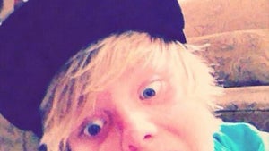 1110-alex-warren-cute-kids-primary_720