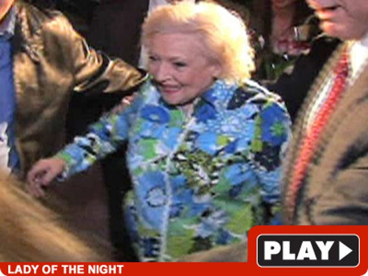 0510-white-tmz-video-credit