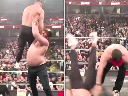 wwe bertk reischer chokeslam x main split sg