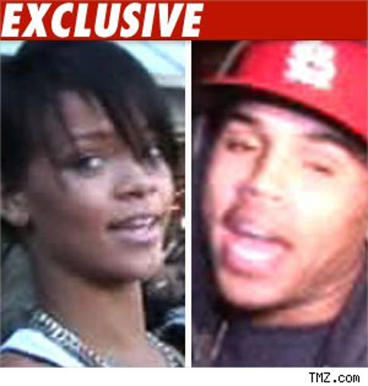Rihanna/Chris Brown -- No Weapon