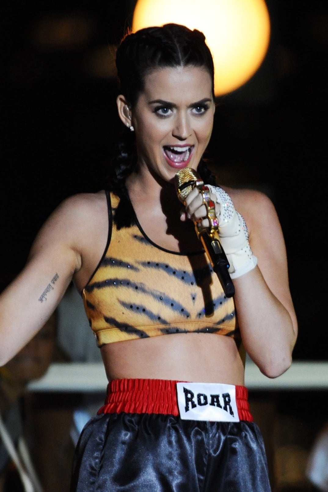katy_perry_performance_photos1