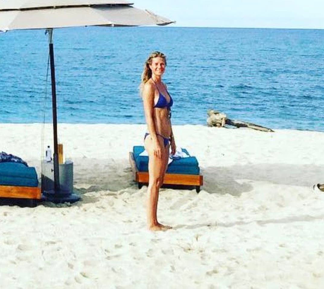 Gwyneth-Paltrow-hot-shots-photos-04
