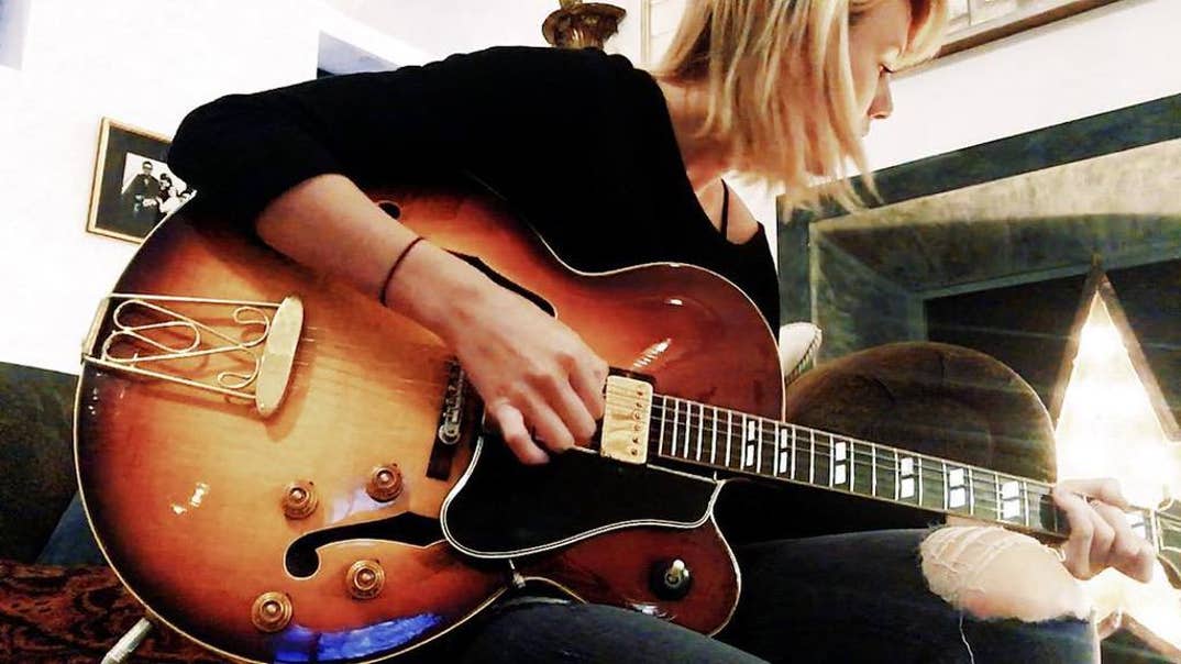 0418 Taylor Swift Music BTS 2