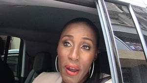 060718_lisa_leslie_primary