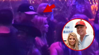 083025_eric_johnson_jessica_simpson_KAL