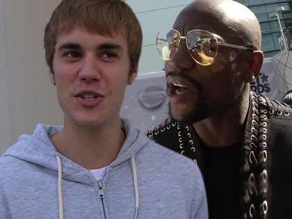 0820-justin-bieber-floyd-tmz