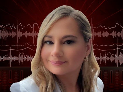 1016-gypsy-rose-TMZ-AUDIO-ART-primary-1