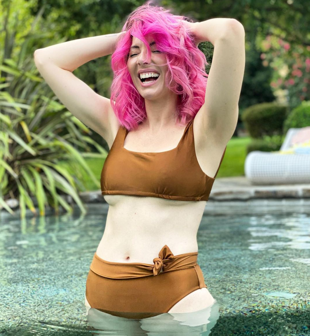 Whitney Cumminbgs Hot Shots 22 photos 7