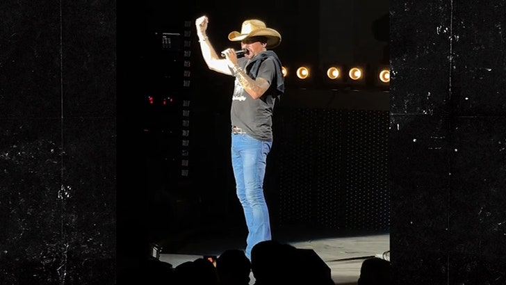 Jason Aldean Dedicates ‘Small Town’ Performance to Trump After Assassination Attempt