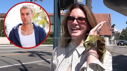 091625_lana_del_rey_kal