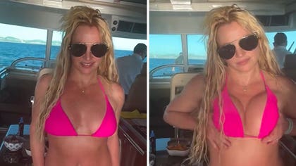 120825_britney_spears_kal