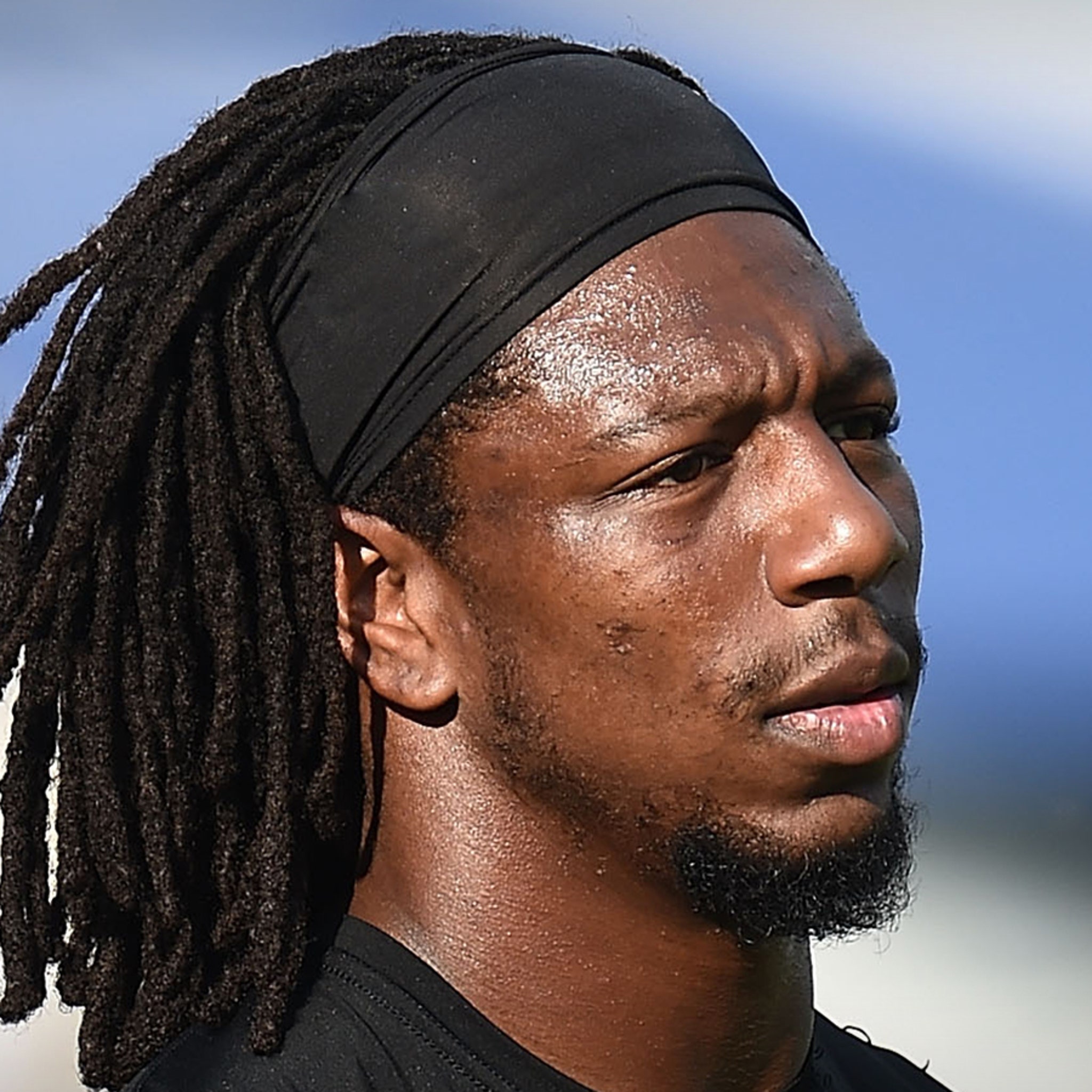 Titans news: Bud Dupree turns himself in, Walgreens altercation in January